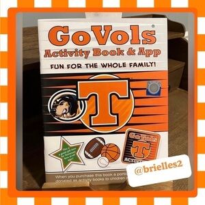RARE HTF - 🏈 New University of Tennessee Go Vols Activity Book, Collectible